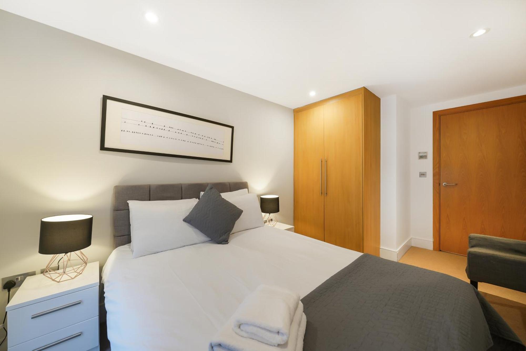 Modern In Bayswater Free Wifi & Aircon By Aparts Appartamento *