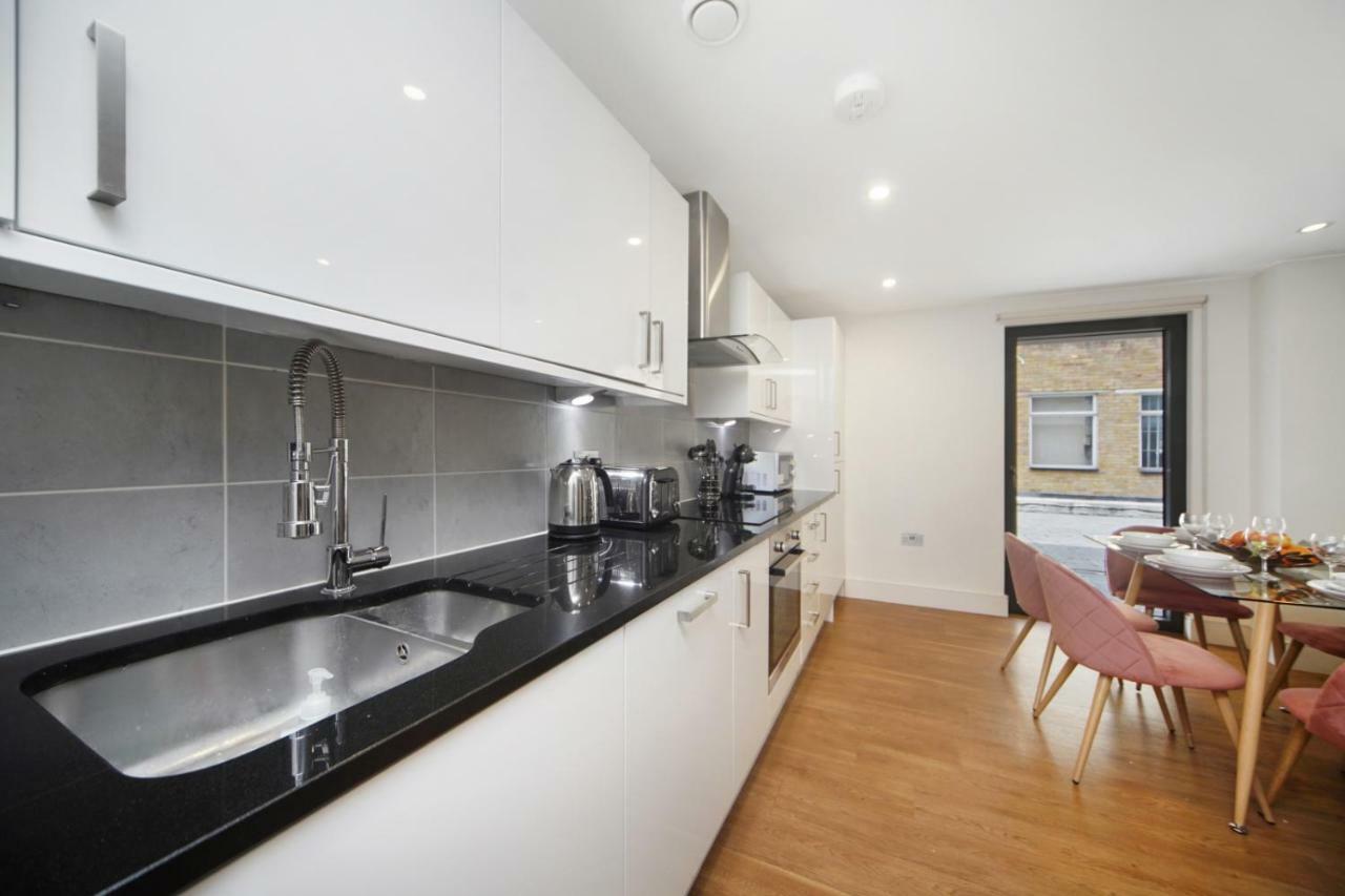 Appartamento Modern In Bayswater Free Wifi & Aircon By Aparts Londra